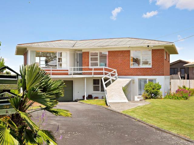 39 Toroa Street, Torbay