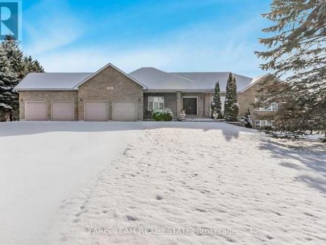 39 Vanderpost Crescent, Essa, ON, L0L 2N0 house for sale | Listing ID N11902 | Royal LePage
