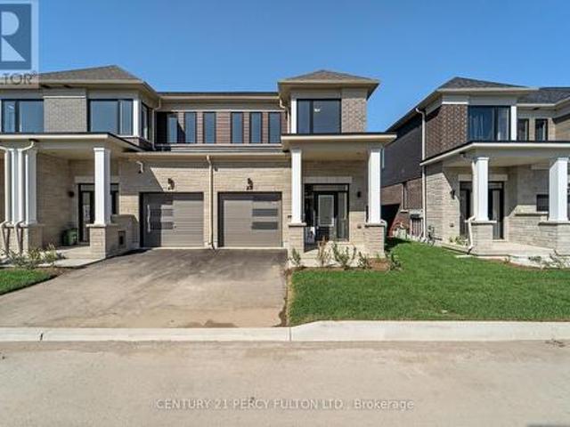 39 Watts Mews, Kawartha Lakes, ON, K9V 5Z5 house for lease | Listing ID X13586 | Royal LePage
