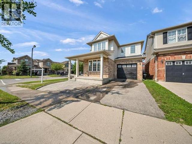 39 Baintree Way, Cambridge, ON, N1T 2H3 house for sale | Listing ID 40847 | Royal LePage
