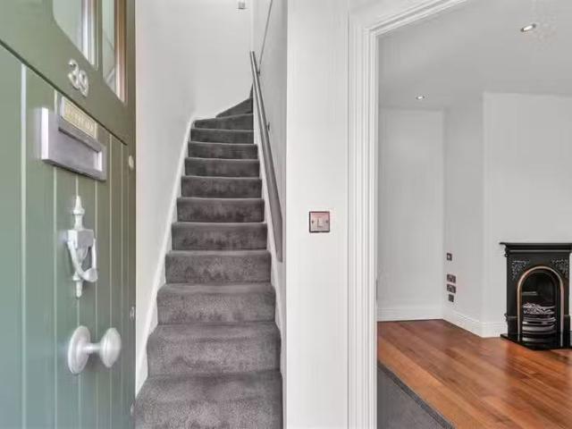 39 Home Villas, Donnybrook, Dublin 4, D04 H9P9