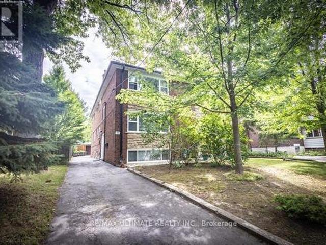39 Laws Street, Toronto, ON, M6P 2Y8 investment for sale | Listing ID W13110 | Royal LePage