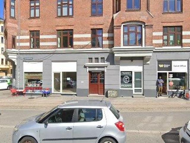 39 m2 klinik til salg i København NV