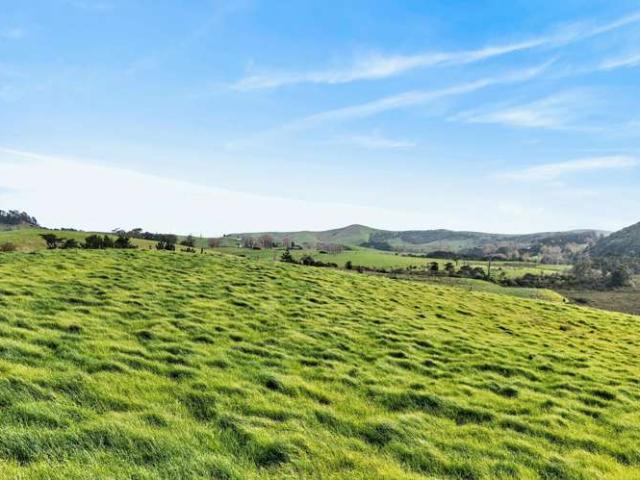 39 Manurere Rise, Tinopai, Kaipara