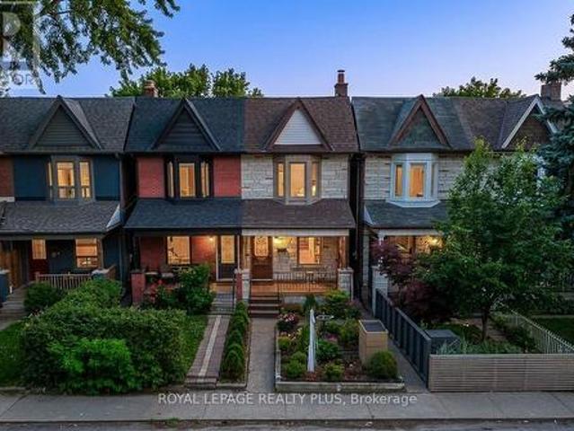 39 Maria Street, Toronto, ON, M6P 1W1 house for sale | Listing ID W13559 | Royal LePage