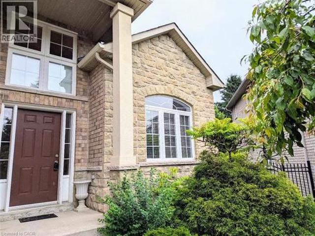 39 Naomi Court, Ancaster, ON, L9G 5E4 house for lease | Listing ID 40846 | Royal LePage