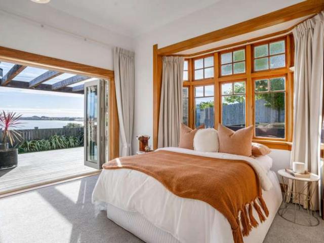 39 Orepuki Riverton Highway, Riverton, Southland