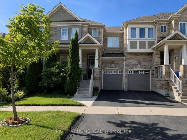39 Pexton Avenue, Richmond Hill | 3Beds/3Bath, Townhouse, $1,248,888 | Condos. Ca