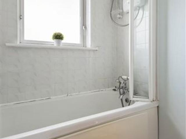 795,000 | 39 Priory Walk, Terenure, Dublin 12 Sherry FitzGerald Terenure 4992 MyHome. Ie Residential