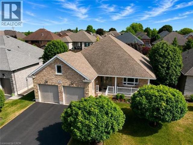 39 Ross Avenue N, Simcoe, ON, N3Y 0B2 house for sale | Listing ID 40837 | Royal LePage