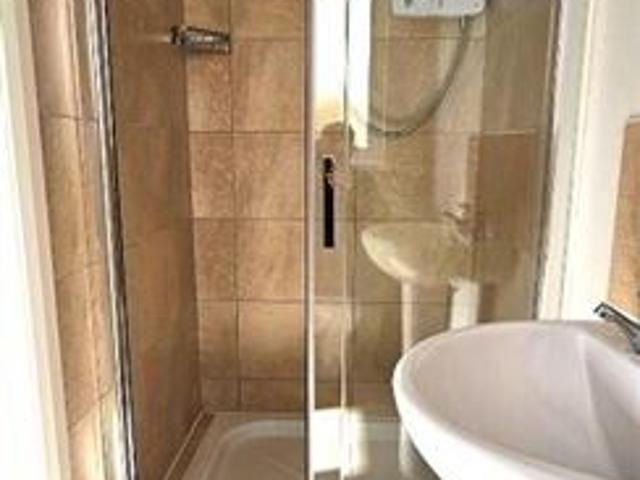 39 Shannon Gael, Cortober, Carrick On Shannon, Roscommon REA Brady 4925 MyHome. Ie Residential