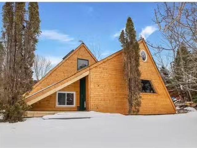 39 Station Road, Avondale, NL, A0A 1KO recreational for sale.