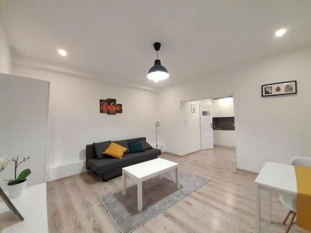 3 Maja 30 m², Katowice