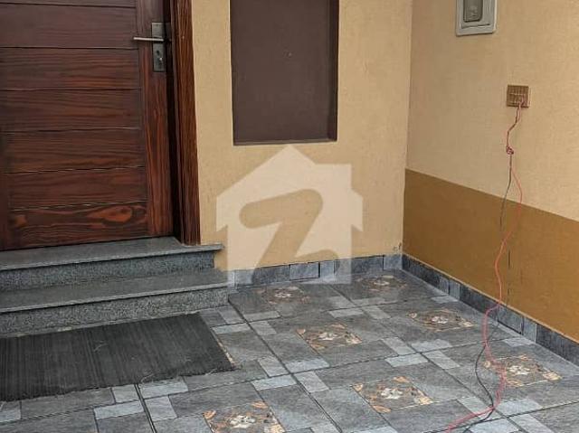 3 marla beautiful house for sale at prime location of new lahore city