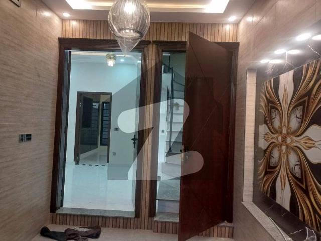 3 marla brand new beautiful house in ali block