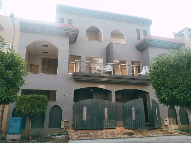 3 Marla Brand New House with Wide 22 Ft Front Elevation for Sale in B Lahore Al Kabir Town ID 79269