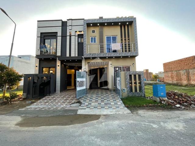 3 Marla Brand New House Available For Rent Prime Location In Al Kabir Town