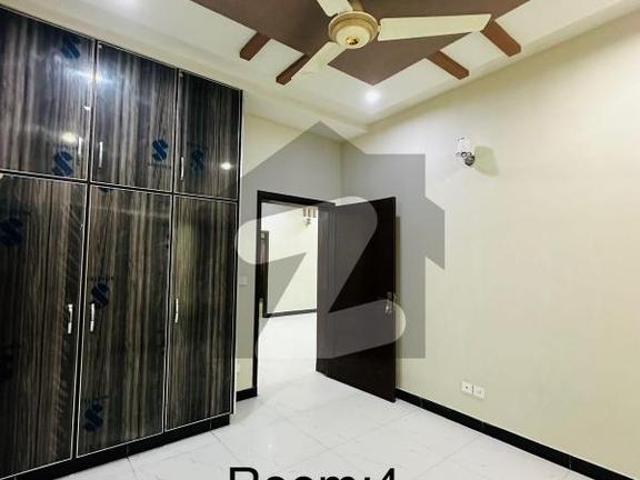 3 MARLA FUL HOUSE Hot Location Nawab Town
