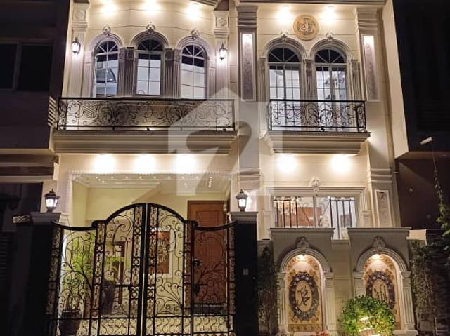 3 marla house for sale a block
