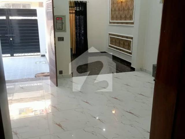 3 Marla Like New House Available