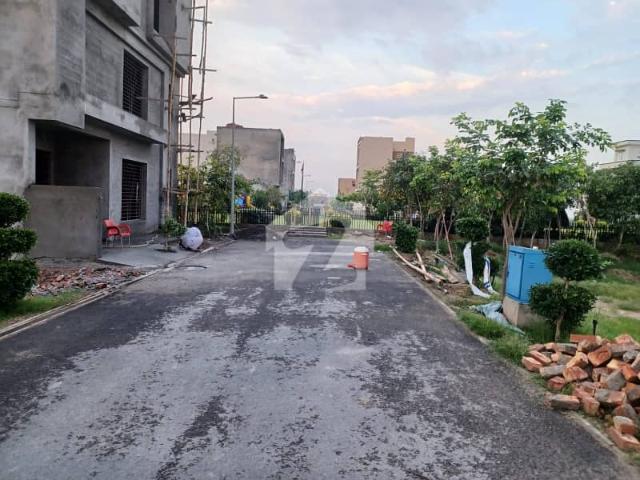 3 marla plot available for sale in union gareen society college road lahore