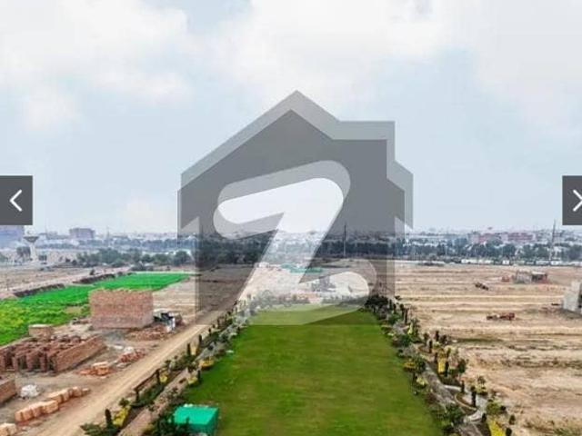 3 marla plot for sale best location easy to aproch main road