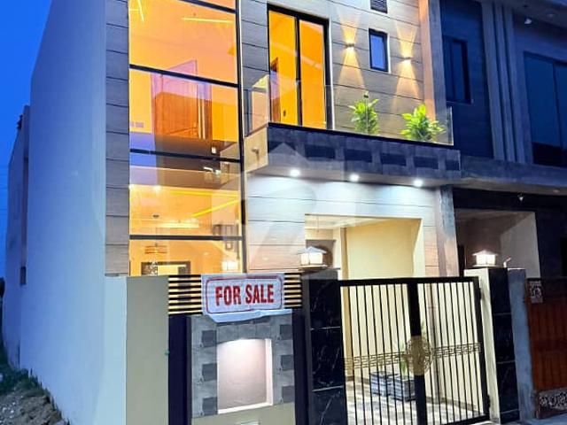 3 Marla Prime Location House Available For Investor Rate
