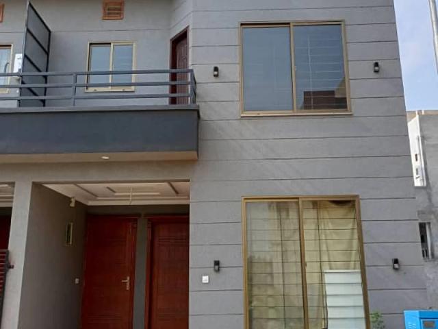 3 marla ready house possession available Lahore JUBILEE TOWN ID 85420
