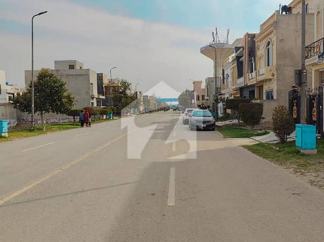 3 marla residential plot for sale with possession al kabir town phase 2