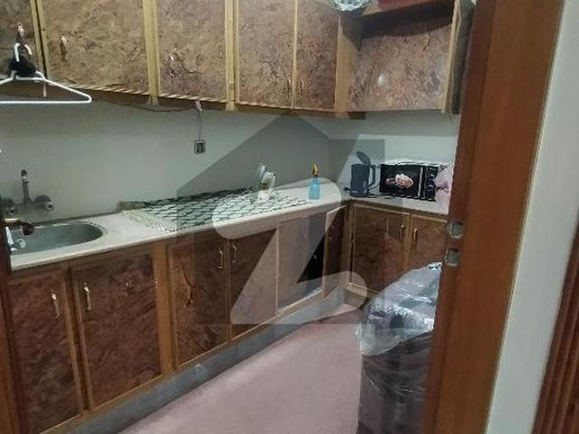 3 Marla Triple Storey House Gulbahar No. 2 5 Beds 3 Kitchens Car Porch Peshawar