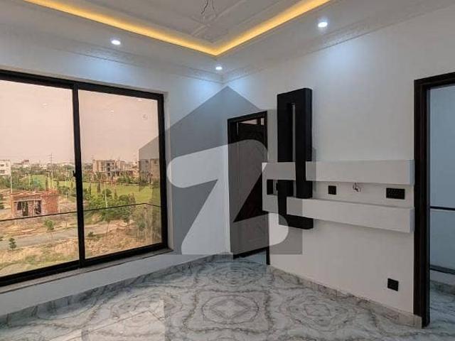 3 marla triple story brand new house available for sale in union gareen society college road lahore