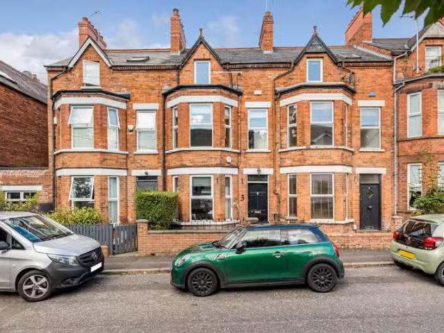 3 Marlborough Park Central
