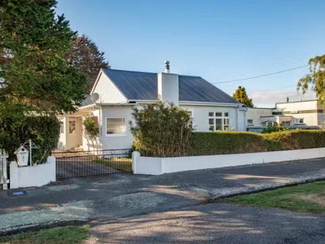 3 Mckenzie Terrace, Carterton, Carterton For Sale