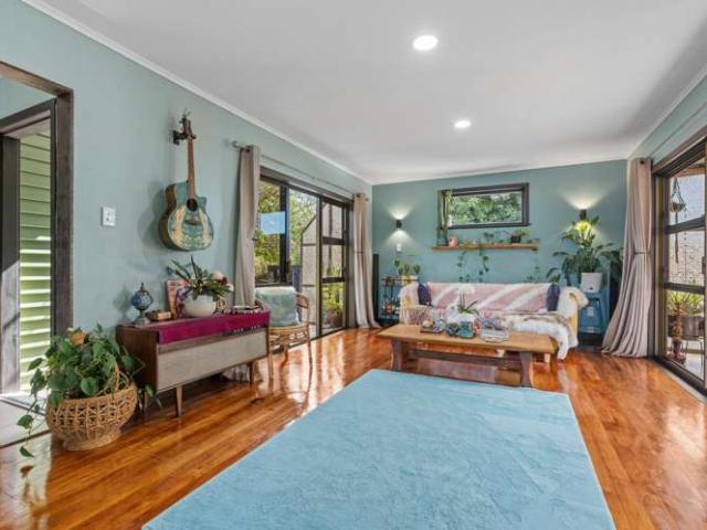 3 Megan Avenue, Pakuranga Heights, Manukau City