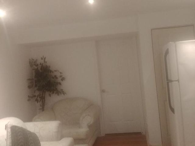 3 ½ Meublé,hydro Et Internet Inclus