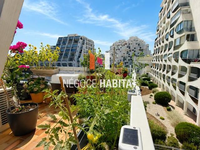 3 min. Plage T2/3 DE 69m2 TERRASSE PISCINE PARKING
