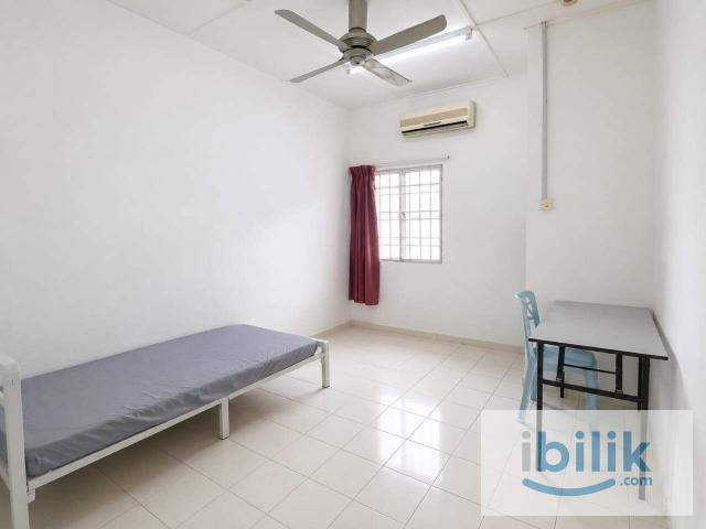 3 Mins to Bukit Tinggi Medical Centre | Medium Room For Rent Near AEON Bukit Tinggi & Lotus Klang ️