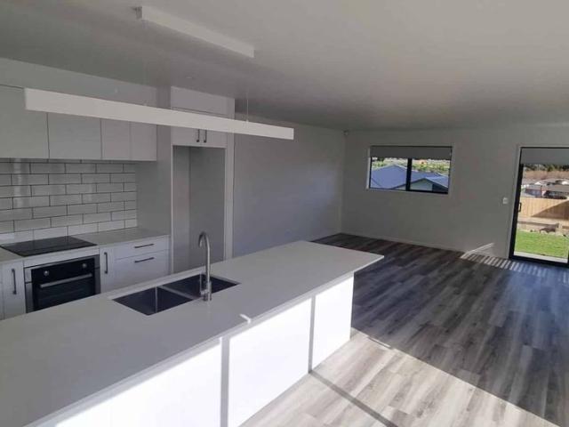 3 Monterey Rise