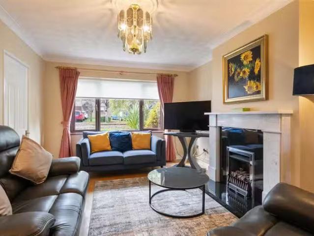3 Mount Eagle Grove, Leopardstown, Dublin 18, D18 K5X4