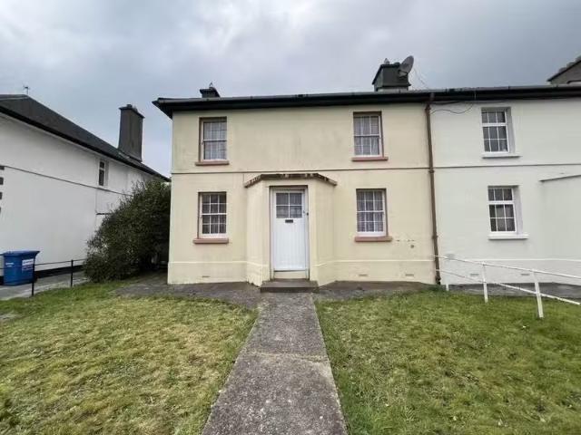 3 O`Rahilly Avenue, Clonmel, Co. Tipperary, E91YX76 is for sale