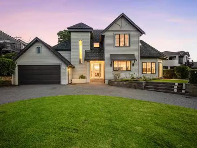 3 Onemana Way, Te Atatu Peninsula, Waitakere City For Sale
