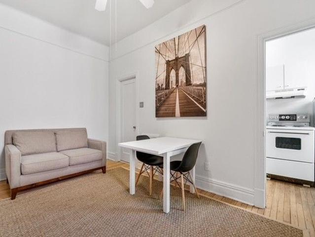 3 ½ Au Cœur Du Vieux Québec – 78 Rue St