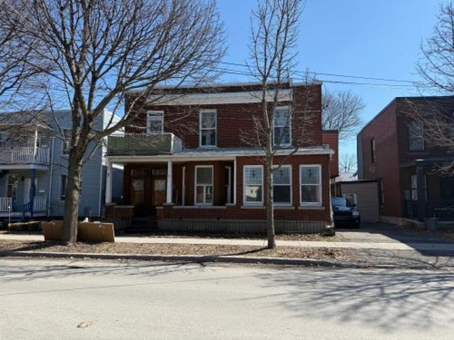 3 Av. Stirling, Montréal Lasalle, QC, H8R 3N7 lease for lease | Listing ID 15197 | Royal LePage