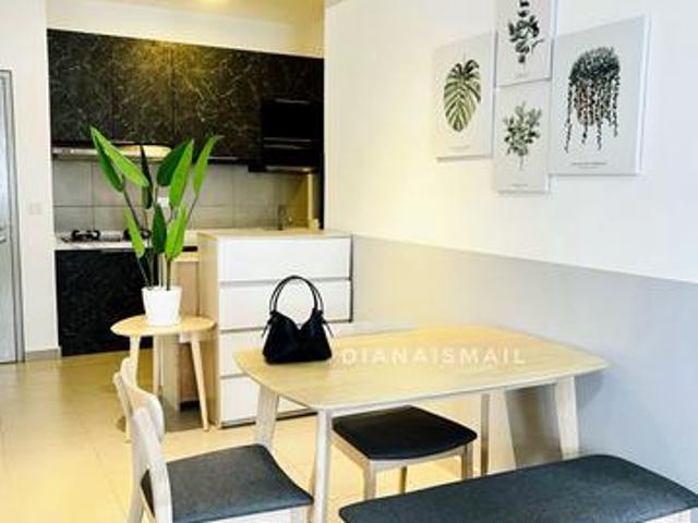 3 Airconds 2 Parkings FULLY FURNISHED Tangerine Suites Sepang