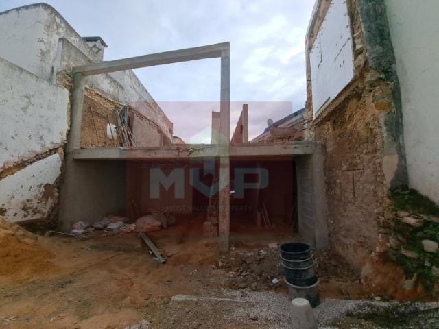 3 Apartamentos t1 +1 inacabados para investidores
