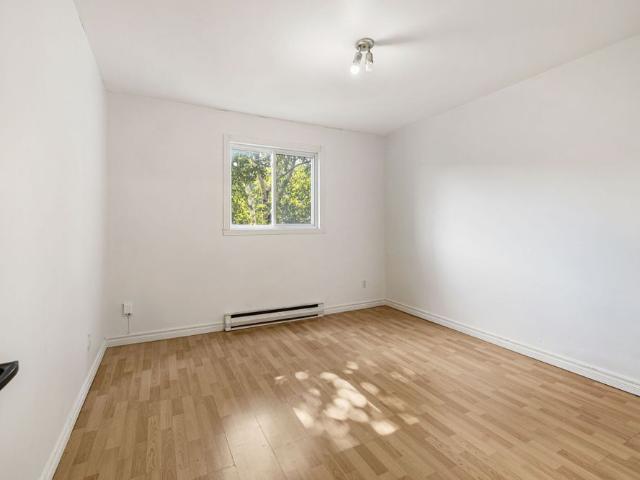 3½ Apartment — April | Loretteville