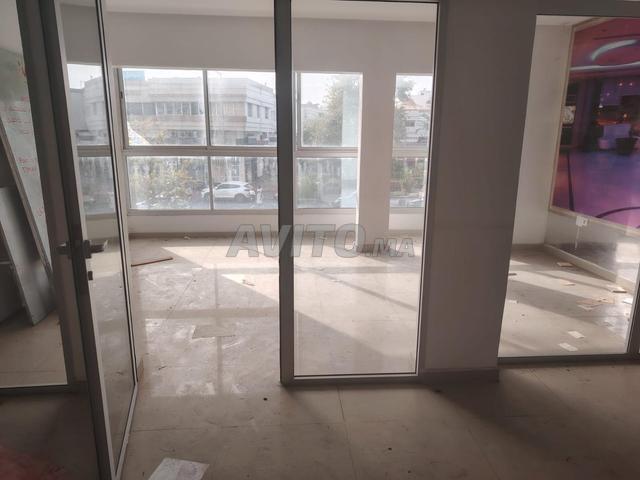 3 bureaux usage professionnel à hay el menzeh