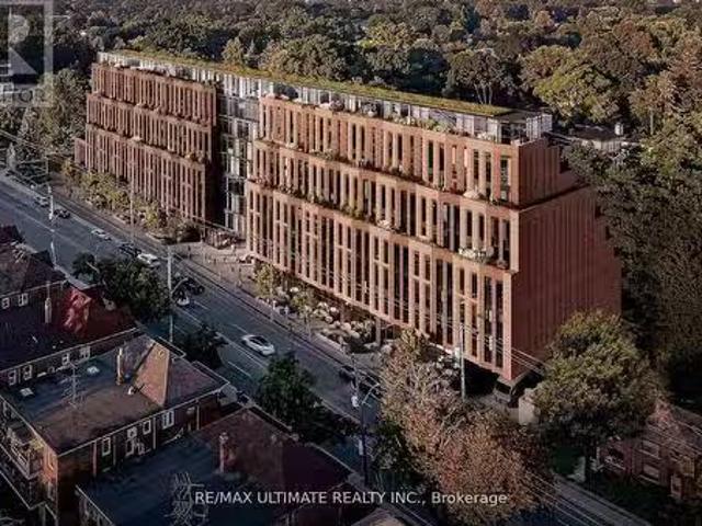 3& Bayview Avenue, Toronto, ON, M4G 3C4 commercial for sale.