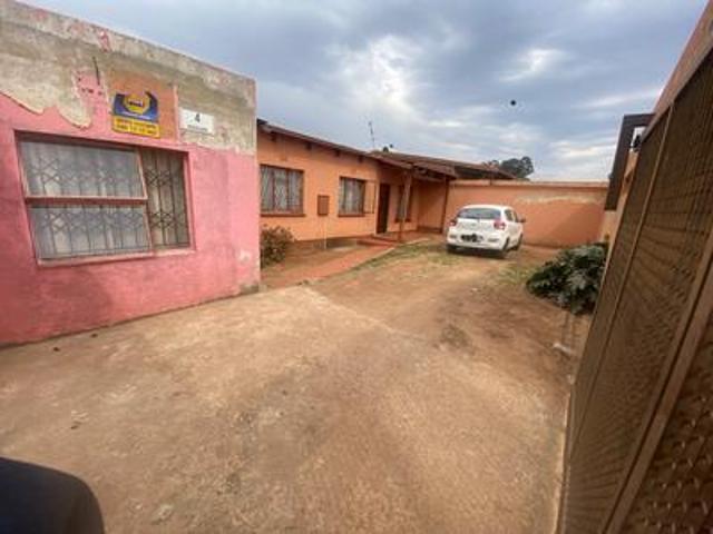 3 bed 1 bathroom house on the market.