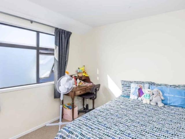 Modern Townhouse in Whitiora, Hamilton
